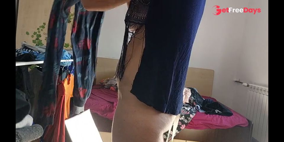 Sexy brunette big ass, pussy hair vibro massage. Sexy MILF, hairy pussy, big ass