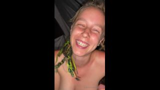 Misty Wet s Camping Turned Into Late Night Sex Onlyfans (Amateur porn)-3