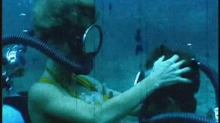 SexUnderwater e0075 Vintage Ocean Scene (mp4)-1