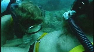 SexUnderwater e0075 Vintage Ocean Scene (mp4)-5