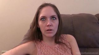 adult xxx video 12 fetish kitsch GirlsGoneHypnotized – Unemployed – Rachel, fetish on femdom porn-1