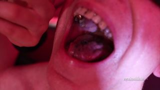 Mistress Iside - Run-Dow Ashtray.-0