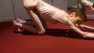 Anorexic 2707-christin g4a2C-2