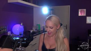 7387 Femdom, Pegging, Strapon, Mistress, Humiliation 87-3