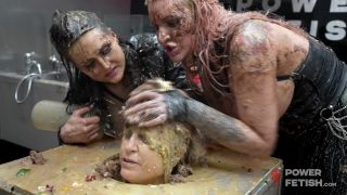Andrea Vice, Barbara Bieber, Zoe Clark - Dirty bitches Se...-2