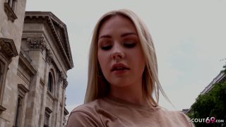 Angie Lynx - Pick up a blonde model on the beautiful city streets-1