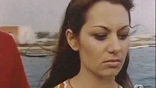 L’isola delle svedesi (1969)(Vintage)-7