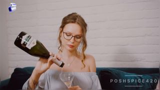 Video Hot Boss Alexa Poshspicy Changes Her Anger To Mercy And Asks ...-1