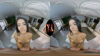 8K VR Porn: Laura Palermo's Hot Summer Love Scenes!-3