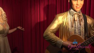[ATKGirlfriends] Summer Vixen Wax Museum 1 [08.12.22] [1080p]-5