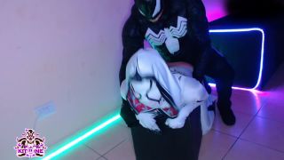Onlyfans.com - Black Kitsune - Venom VS Gwenom Fuck Blowjob Blowjob!-3