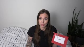 free xxx video 24 Yogabella - Son's Note to Santa, knicker fetish on blowjob porn -0