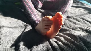 Soles – Sativa Skies – Dirty Hippie Feet on femdom porn femdom chastity humiliation-8