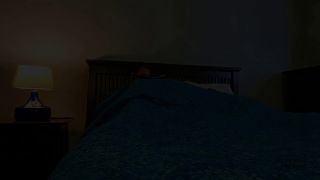 Daddy Shares Hotel Bed With Daughter-0