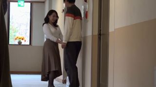 [FHD/SD]GIGL-755 キレイなおねえさんが温泉宿に泊まりに来た男性客を逆ナンパ！即尺、パイズリとヤリたい放題！最後は生ハメでおねえさんはイキ果てる！！-1