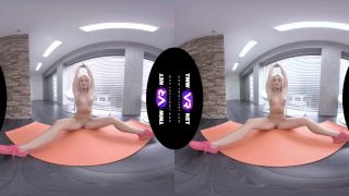 Tmw VRnet - Hot Blonde Masturbates During Yoga: Lovita Fate - Fitnes-4