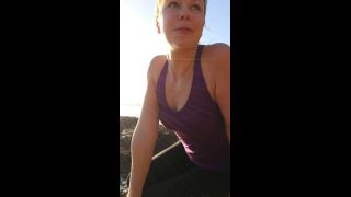 UKCuteGirl () Ukcutegirl - when the tide is in and the sun is out get naked and enjoy excuse no make up 08-12-2017-1