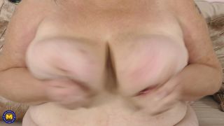 Video British Mature BBW Luna With Her Big Saggy Tits Loves Playing...-1