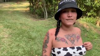 Cristianjimenez01,Mayerlin nieva - I give a great blowjob in nature to my boyfriend's friend-1
