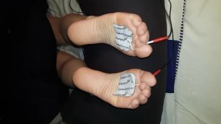 Electro torture and gently tickling friend’s feet 1 foot -1