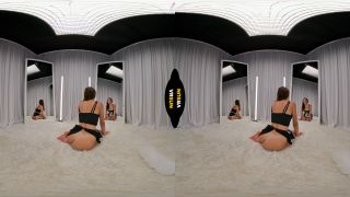 Malena Amaro VR Date UltraHD 8K Solo Maid Feet Tease Fetish-5