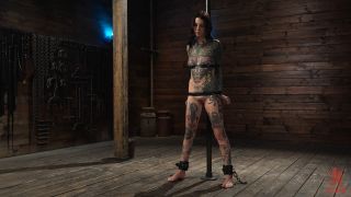 Krysta Kaos Down And Dirty Krysta Kaos (Femdom porn)-6