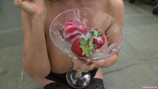 free xxx video 35 shoulder fetish Janet Mason. Janet Mason Uses A Straw To Gobble Down Hot Loads Of Cum [Full HD 2.01 GB], swallow on fetish porn-9