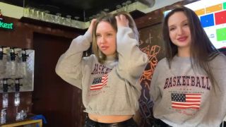 Fetish porn Ashleigh Skies make a lesbian threesome Ashleigh Skies-6