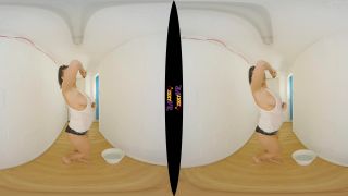Video Amelia b Get Wet 2880p UltraHD/4K-3