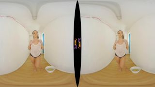Video Amelia b Get Wet 2880p UltraHD/4K-8