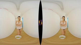 Video Amelia b Get Wet 2880p UltraHD/4K-9