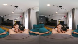 VRixxens Leya Desantis Luna B-Bunny UltraHD 4K VR Sex Advent-1