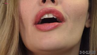 facefetish, lips, mouthfetish, sensualdomination, sfw, tonguefetish in and out mouth exploration Manyvids  Lips  Honey Barefeet -6