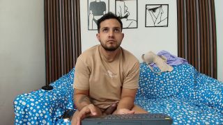 ema abby,Gamers_sexo - University sucks my cock and fucks me-1