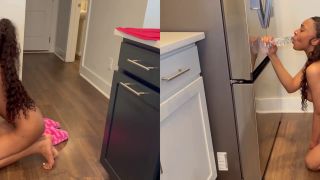 Khloesweets - KhloeSweet 3D/VR - Is Still Horny After Sex and Goes to Find a Snack-2