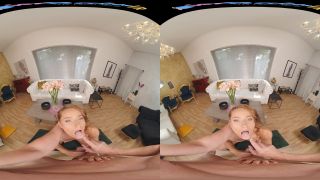 Fantasy Becomes Reality - Gear VR-7