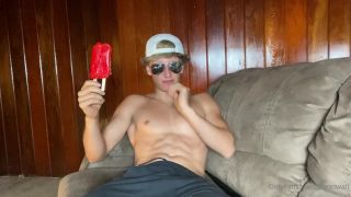 Loganwall () - wanna share a popsicle my dick got small when i was eating it 13-07-2020-2