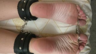 Lou In Heels () Louinheels - managed to get some internet whilst away so i can share you a kinky sole splash i received 26-01-2020-0