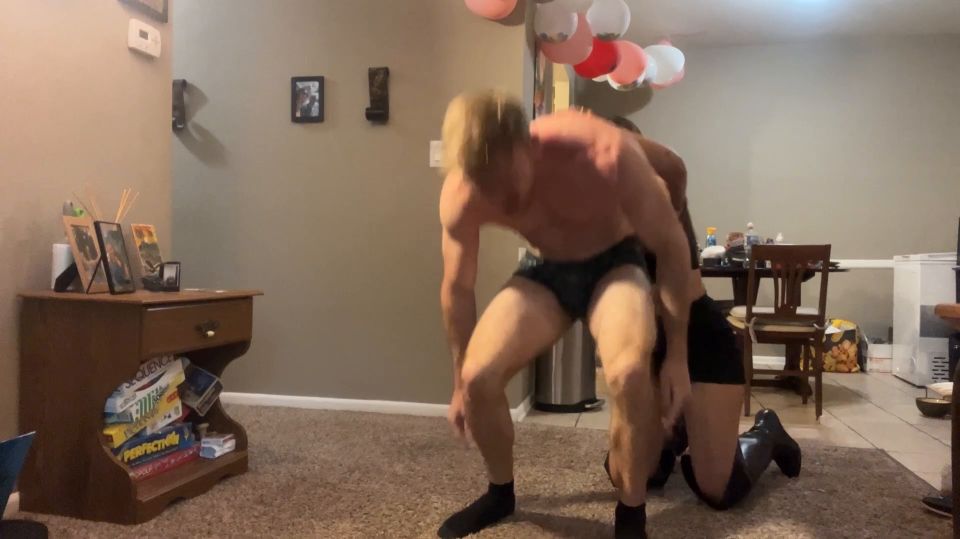 [K2S.CLUB] Goddess Ellen - Mixed Wrestling Ballbusting - FullHD 1078P