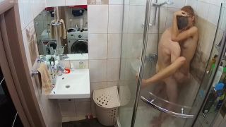 Teens_caught_fucking_in_the_shower-5