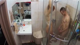 Teens_caught_fucking_in_the_shower-9