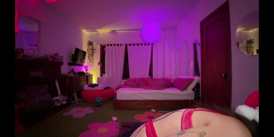 Luna Lovekiss Teases in Steamy BJ Video with Kris Baumer Luna Lovekiss fetish