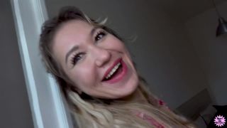 Nikki Dikki  Butterface Love-9