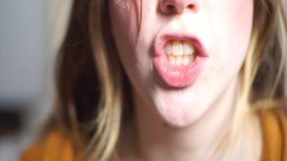 [ManyVids] Longhairluna Manyvids.21.06.07.Longhairluna.Lip.Tease.Mouth.Kiss.Forming -2