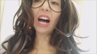 Lavinia Della Love - la cessa orrida e gattara, diventa una super fregna-9
