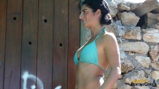 Sofia T – 36yo – Beach Hut-3