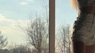 Sunny sexy stretching goddess in sunny home-8