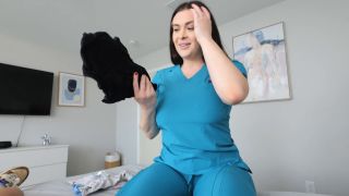 7114 Busty Step Mom Seduces me - Lindsay Lee-1