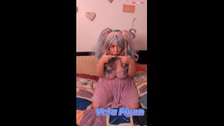 FUSION MILF - UWU GIRL  CRINGE OU EXCITANT -3