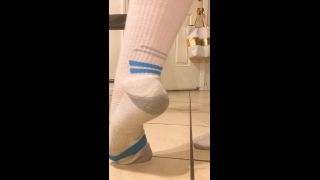 Nikkivonnails - toe curls socks make you hot 02-03-2020-9